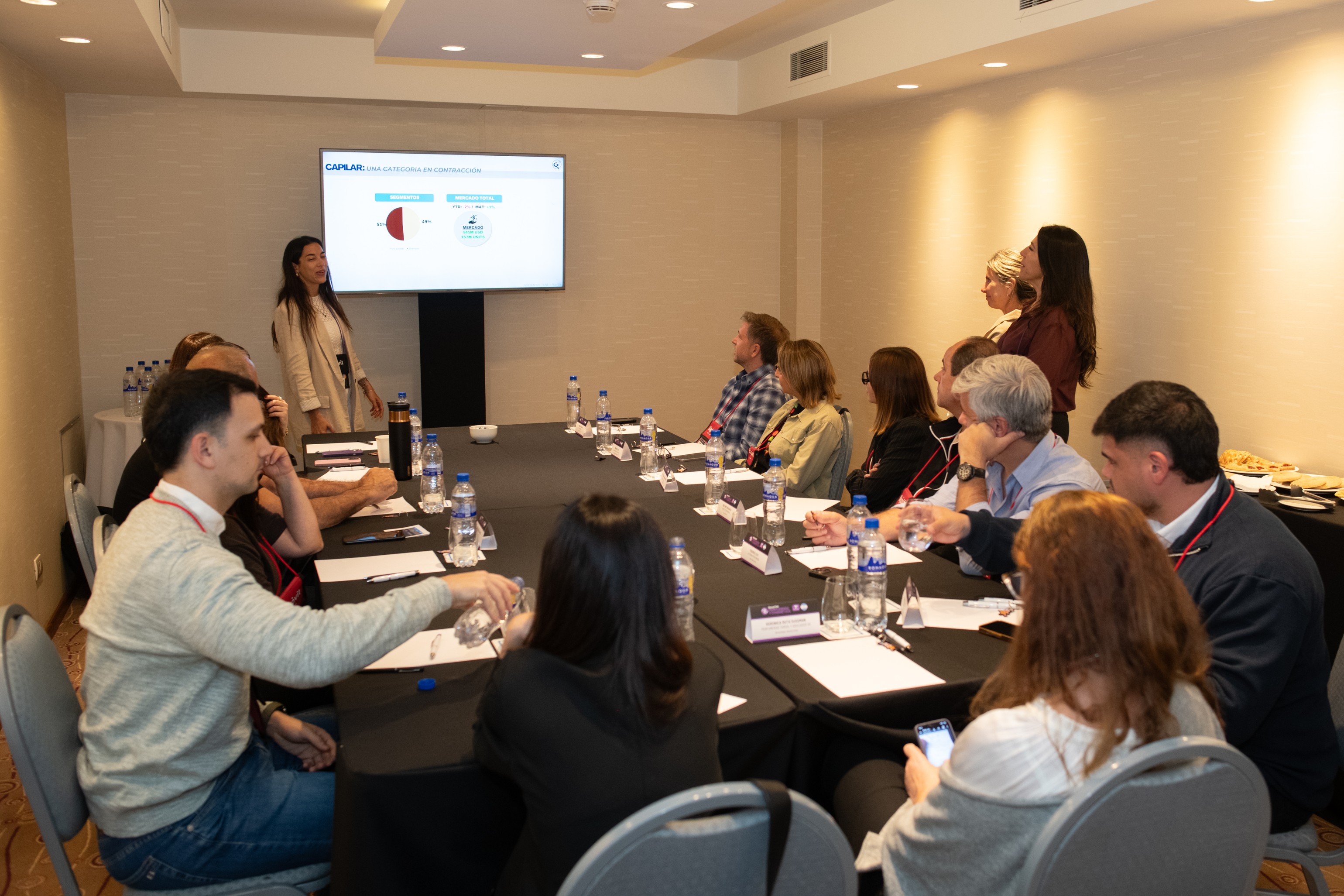 Presentación a un grupo de compradores